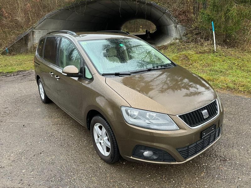 Gebraucht Seat Alhambra Reference 150 PS (110 kW) 2011 Van / Kleinbus