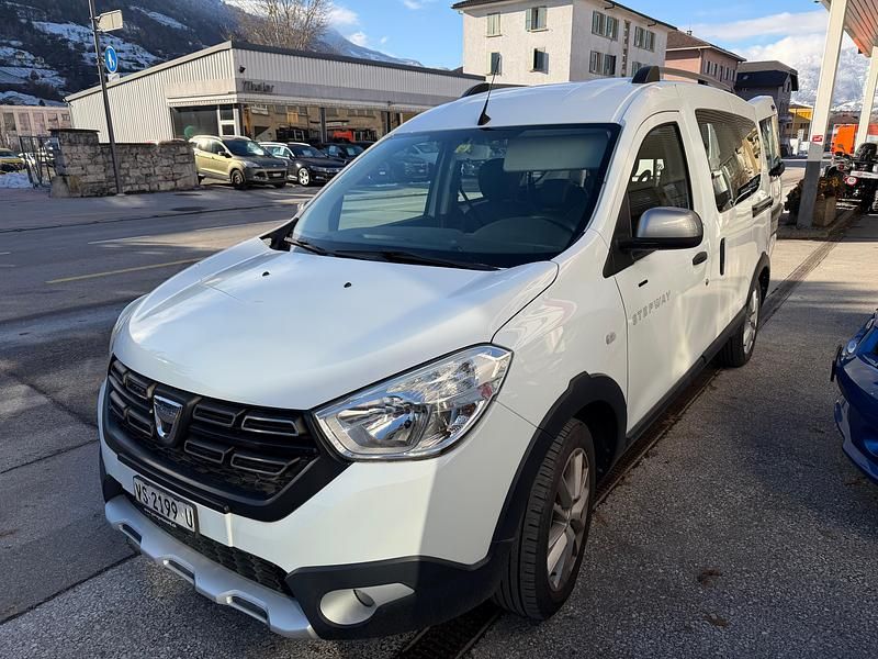 Gebraucht 2018 Dacia Dokker Stepway Van / Kleinbus | CHF 17’500 - Bild 1/4