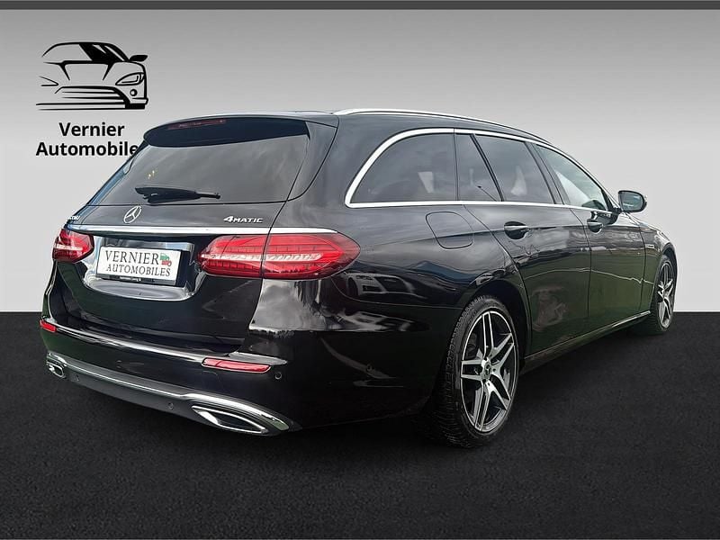 Gebraucht Mercedes E220 Avantgarde 200 PS (147 kW) 2022