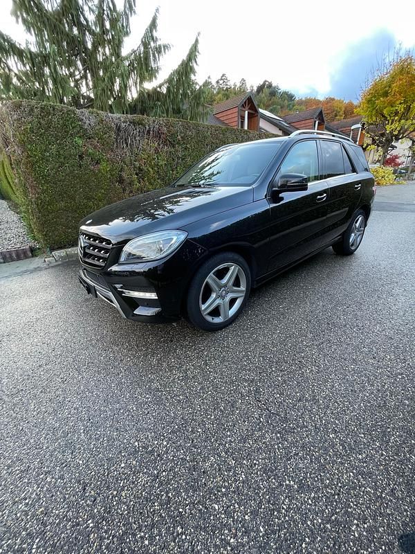 Gebraucht Mercedes ML500 408 PS (300 kW) 2014 SUV