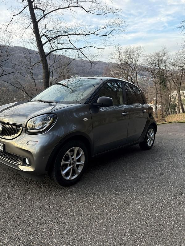 Gebraucht Smart ForFour 71 PS (52 kW) 2017 Kleinwagen
