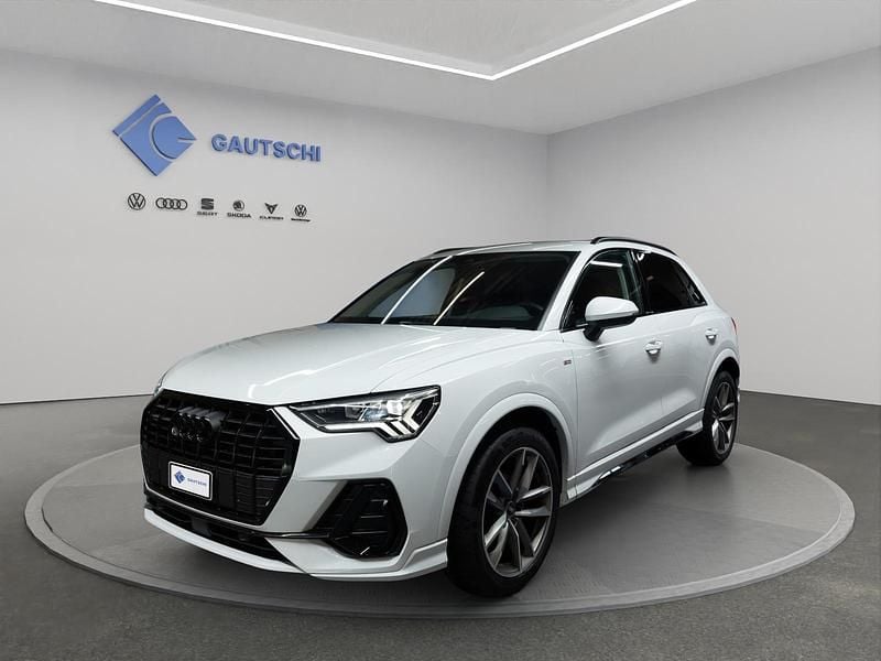 Weiss Gebraucht 2022 Audi Q3 S-Line SUV | CHF 34’800 (Fairer Preis) - Bild 1/4