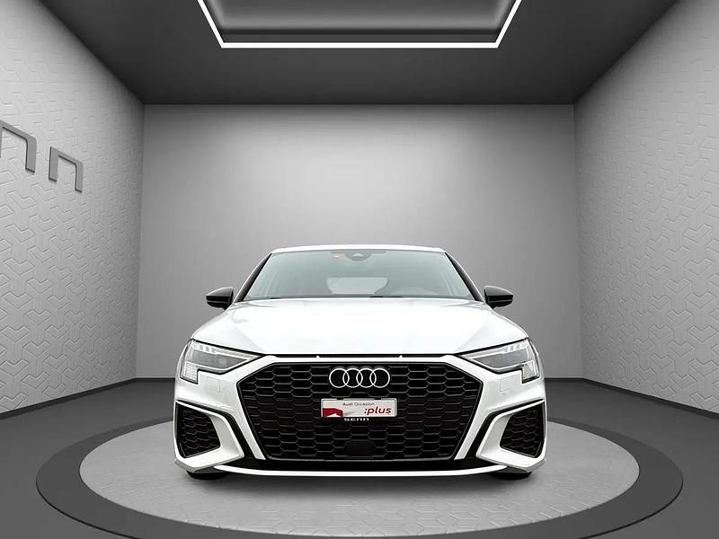 Gebraucht Audi A3 Attraction 150 PS (110 kW) 2025 Weiss