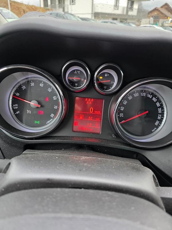 Gebraucht Opel Zafira Tourer Cosmo 140 PS (102 kW) 2014 Van / Kleinbus