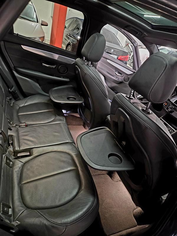 Gebraucht BMW 220 Active Tourer M Sport 190 PS (139 kW) 2015 Van / Kleinbus