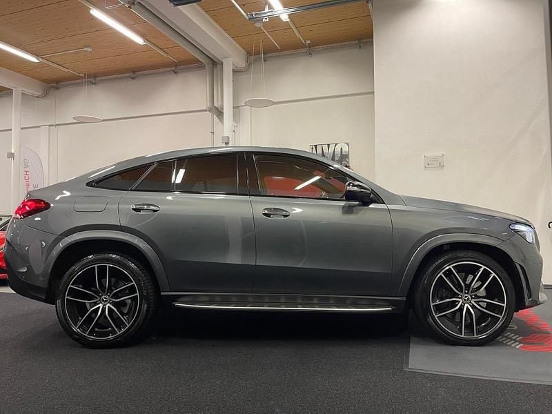 Gebraucht Mercedes GLE400 330 PS (242 kW) 2021 Grau Coupé