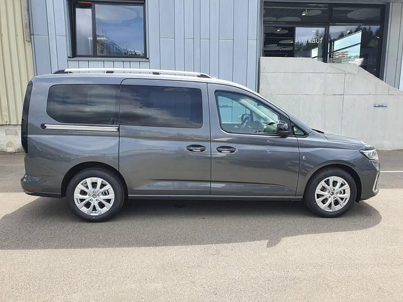 Neu Ford Tourneo Titanium 114 PS (83 kW) 2025 Van / Kleinbus