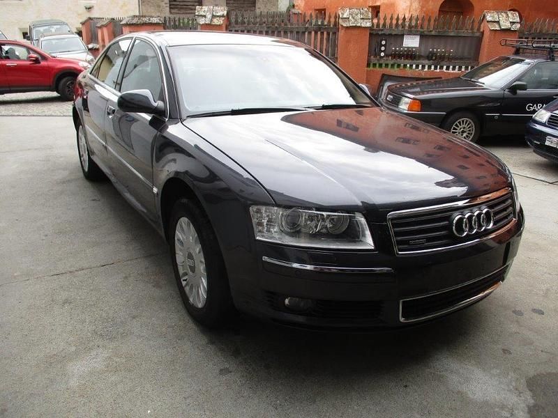 Gebraucht 2004 Audi A8 Limousine | CHF 13’500 - Bild 1/4