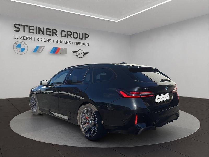 Gebraucht BMW 540 M Sport 303 PS (222 kW) 2025 Schwarz Limousine