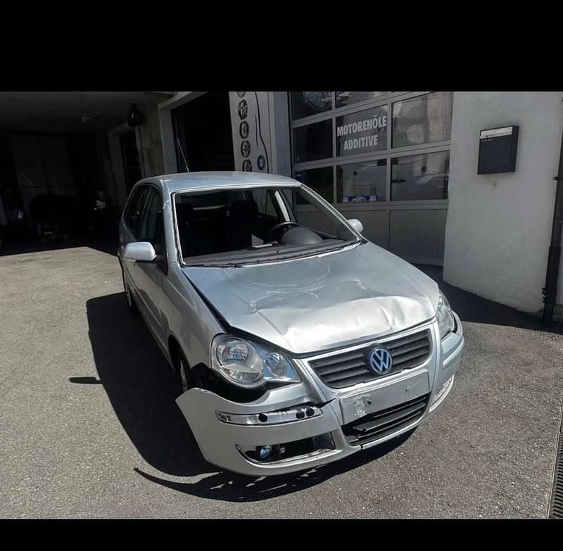 Gebraucht VW Polo 64 PS (47 kW) 2005 Kleinwagen