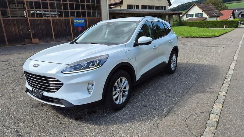 Gebraucht Ford Kuga Titanium 224 PS (164 kW) 2021 SUV