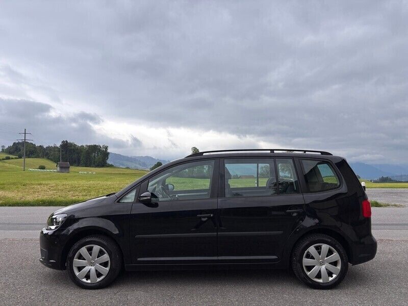 Gebraucht 2014 VW Touran Trendline Van / Kleinbus | CHF 5’900 (Fairer Preis) - Bild 1/4