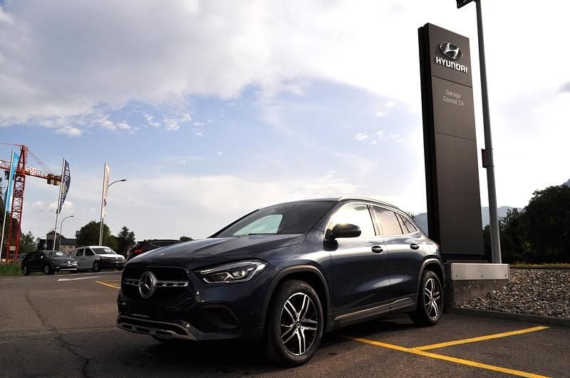 Gebraucht Mercedes GLA250 Style 224 PS (164 kW) 2021 SUV