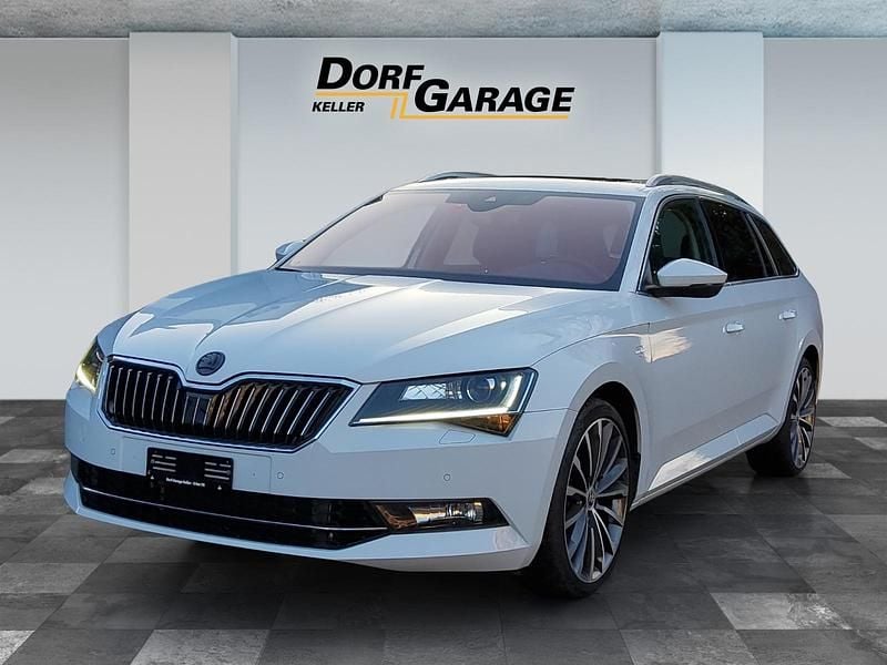 Weiss Gebraucht 2016 Skoda Superb LAURIN & KLEMENT Kombi | CHF 22’900 (Guter Preis) - Bild 1/4