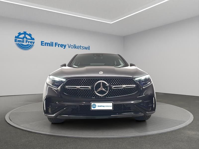 Gebraucht Mercedes GLC450 AMG line 390 PS (286 kW) 2025 Coupé