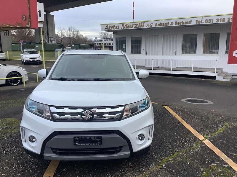 Gebraucht Suzuki Vitara 120 PS (88 kW) 2017 SUV