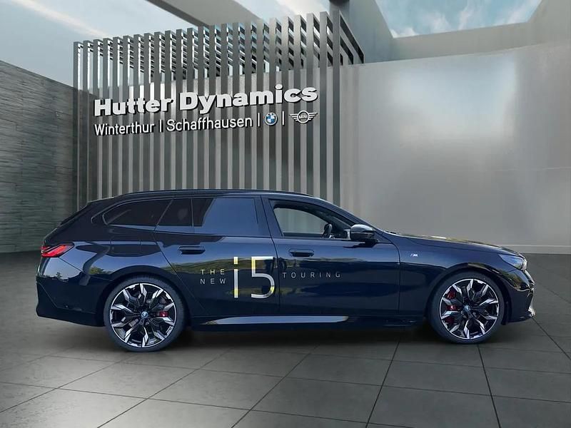 Gebraucht BMW i5 M Sport 442 kW (601 PS) 2025 Schwarz Kombi