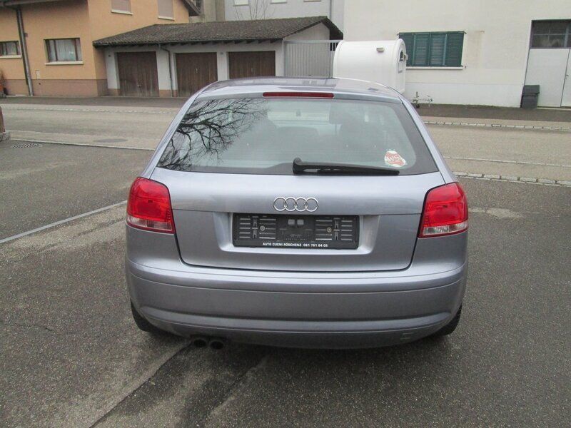 Gebraucht Audi A3 Attraction 150 PS (110 kW) 2004 Limousine