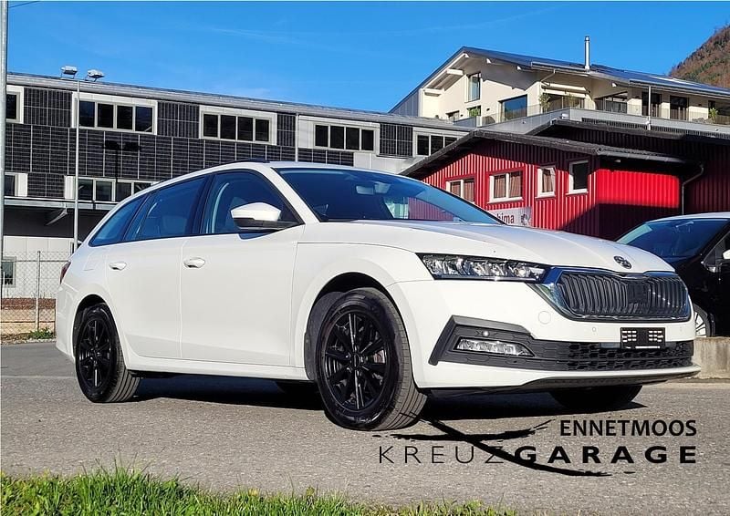 Gebraucht Skoda Octavia Ambition 110 PS (80 kW) 2022 Weiss Kombi