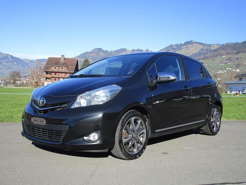 Gebraucht 2013 Toyota Yaris Trend | CHF 5’360 (Fairer Preis) - Bild 1/4