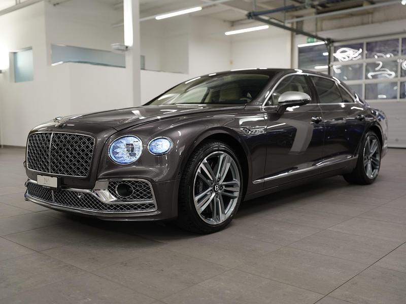 Gebraucht Bentley Flying Spur Mulliner 550 PS (404 kW) 2024 Limousine