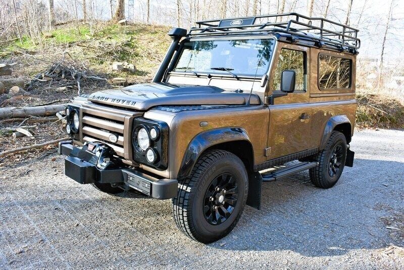 Gebraucht Land Rover Defender 150 PS (110 kW) 2011 SUV