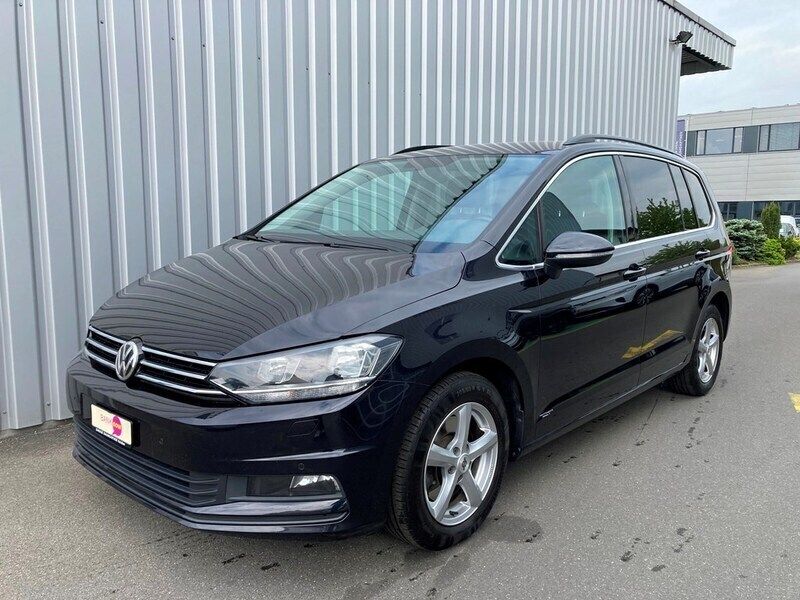 Gebraucht 2018 VW Touran Comfortline Van / Kleinbus | CHF 14’980 (Teuer) - Bild 1/4
