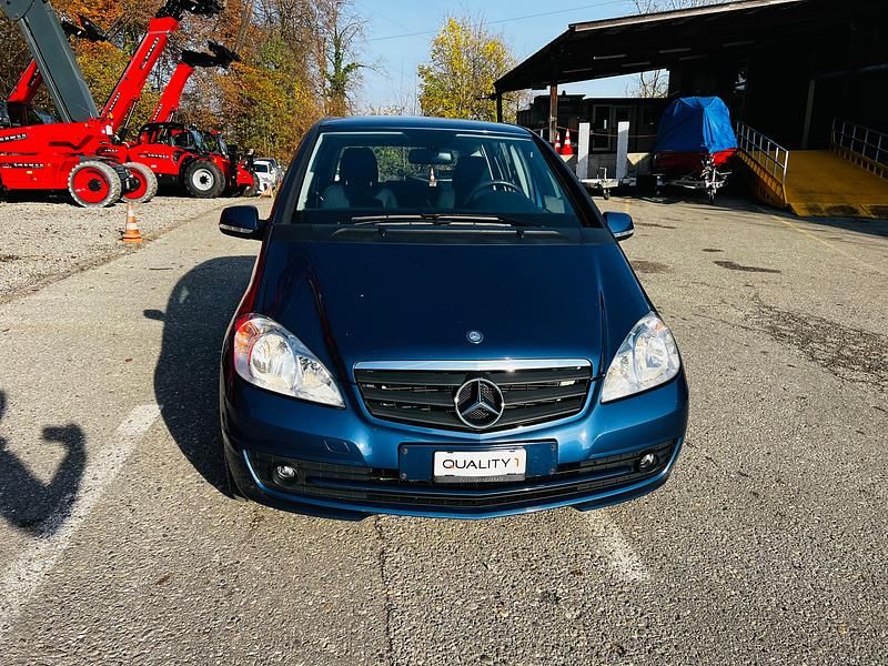 Gebraucht Mercedes A160 Classic 95 PS (69 kW) 2011