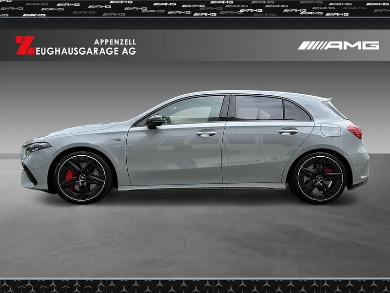Neu Mercedes A35 AMG 306 PS (225 kW) 2025 Grau Limousine