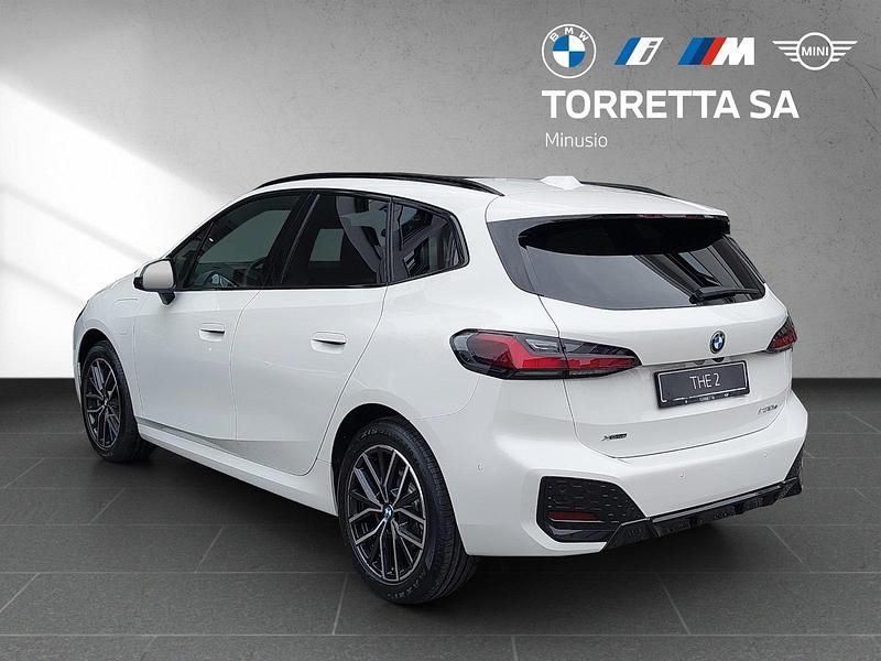 Neu BMW 230e Active Tourer M Sport 326 PS (239 kW) 2026 Van / Kleinbus