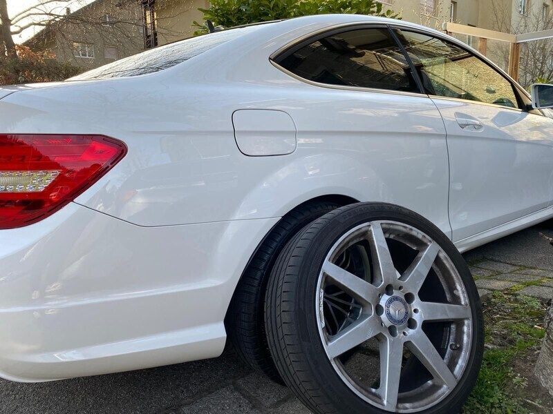 Gebraucht Mercedes C180 156 PS (114 kW) 2014 Coupé