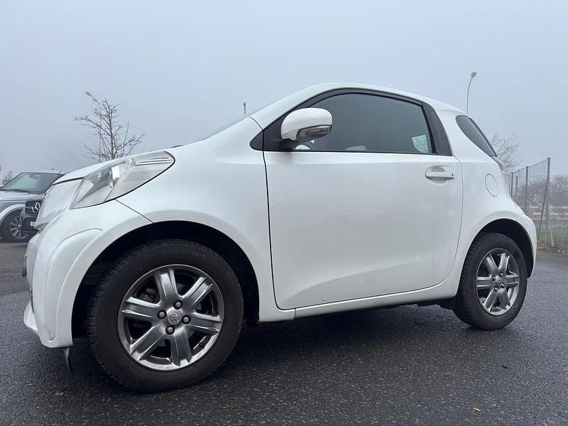 Gebraucht Toyota iQ 68 PS (50 kW) 2009 Kleinwagen