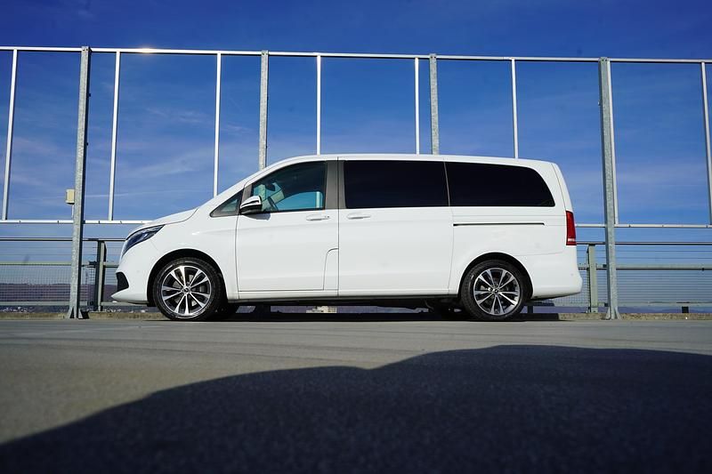 Gebraucht Mercedes V250 190 PS (139 kW) 2021 Van / Kleinbus