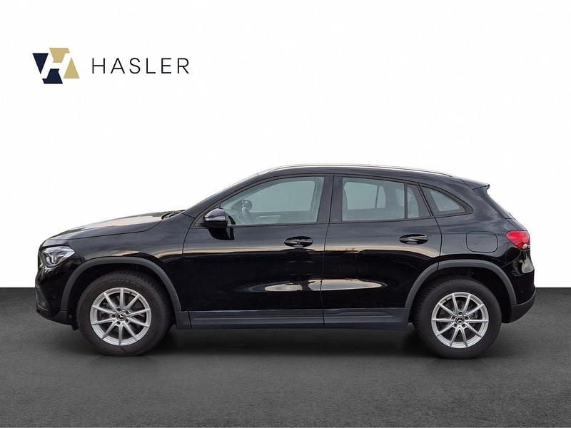 Gebraucht Mercedes GLA200 163 PS (119 kW) 2022 Schwarz SUV
