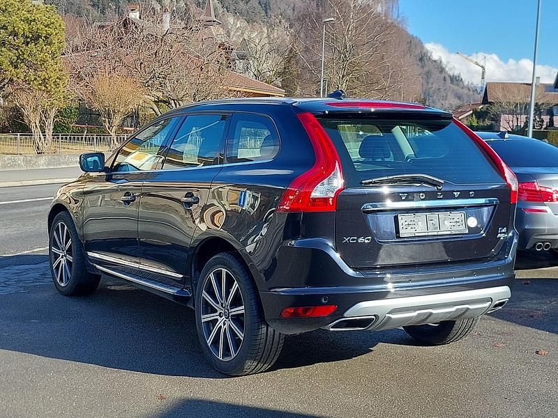 Gebraucht Volvo XC60 Summum 181 PS (133 kW) 2014 SUV