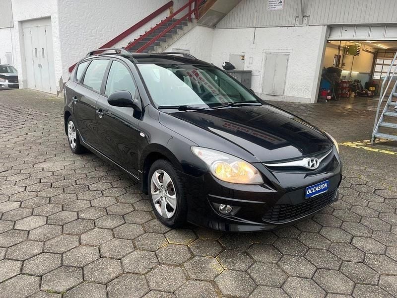 Gebraucht 2012 Hyundai i30 Comfort Kombi | CHF 4’999 (Fairer Preis) - Bild 1/4