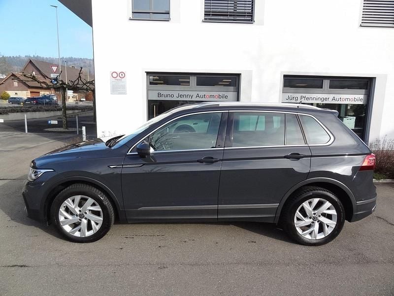 Gebraucht VW Tiguan Elegance 150 PS (110 kW) 2022 SUV