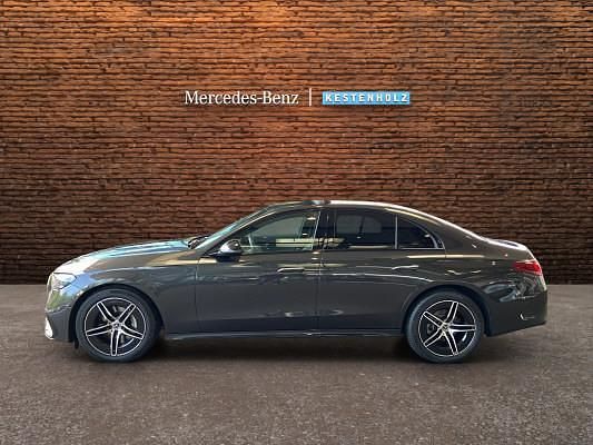 Gebraucht Mercedes E200 204 PS (150 kW) 2024 Grau Limousine