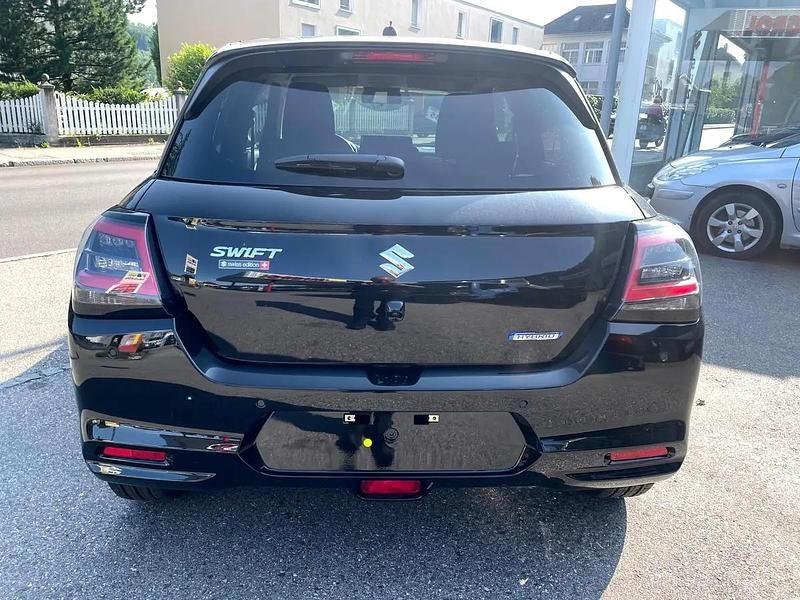 Neu Suzuki Swift 82 PS (60 kW) 2025 Schwarz Kleinwagen
