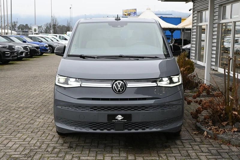 Gebraucht VW Multivan Style 150 PS (110 kW) 2024 Van