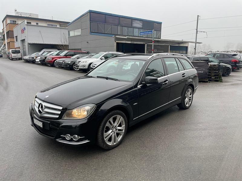 Gebraucht Mercedes C200 136 PS (100 kW) 2011