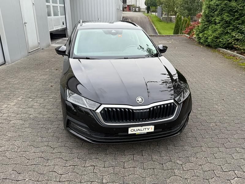 Gebraucht Skoda Octavia Ambition 150 PS (110 kW) 2022 Kombi