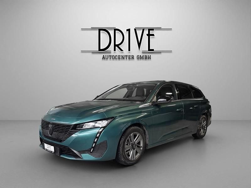 Gebraucht Peugeot 308 SW Active 130 PS (95 kW) 2023 Türkis Kombi