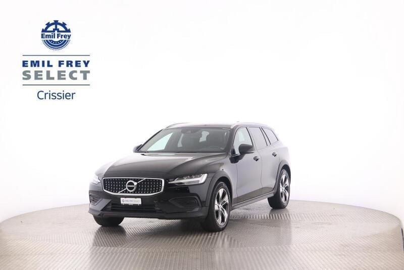 Anthrazit Gebraucht 2022 Volvo V60 CC Kombi | CHF 29’900 (Fairer Preis) - Bild 1/4
