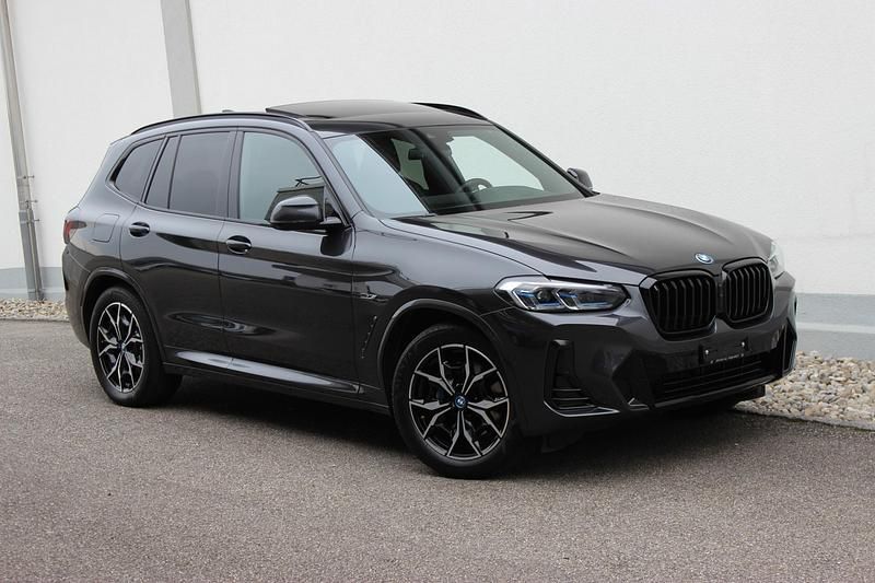 Grau Gebraucht 2022 BMW X3 M Sport SUV | CHF 52’500 (Teuer) - Bild 1/4