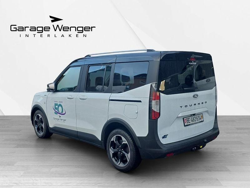 Gebraucht Ford Tourneo Active 100 kW (136 PS) 2025 Van / Kleinbus