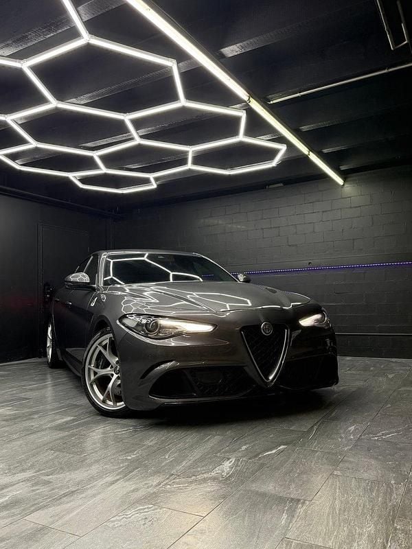 Gebraucht 2017 Alfa Romeo Giulia Quadrifoglio Limousine | CHF 49’900 (Fairer Preis) - Bild 1/4