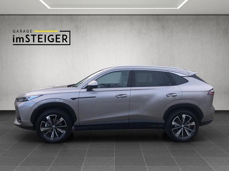 Neu MG HS Comfort 170 PS (125 kW) 2025 Silber SUV