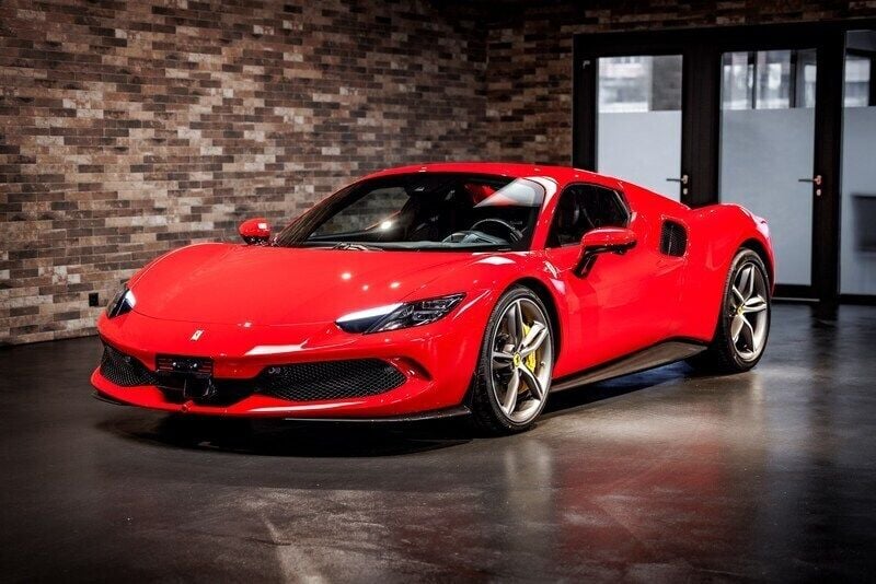 Gebraucht Ferrari 296 830 PS (610 kW) 2024