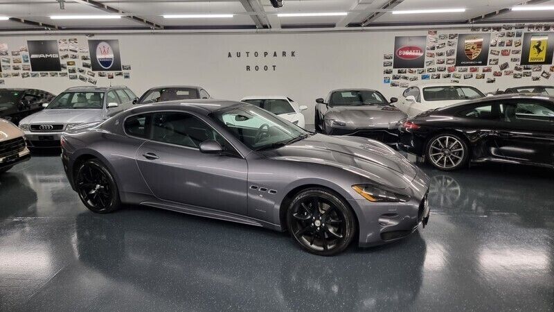 Gebraucht Maserati Granturismo 440 PS (323 kW) 2012 Coupé
